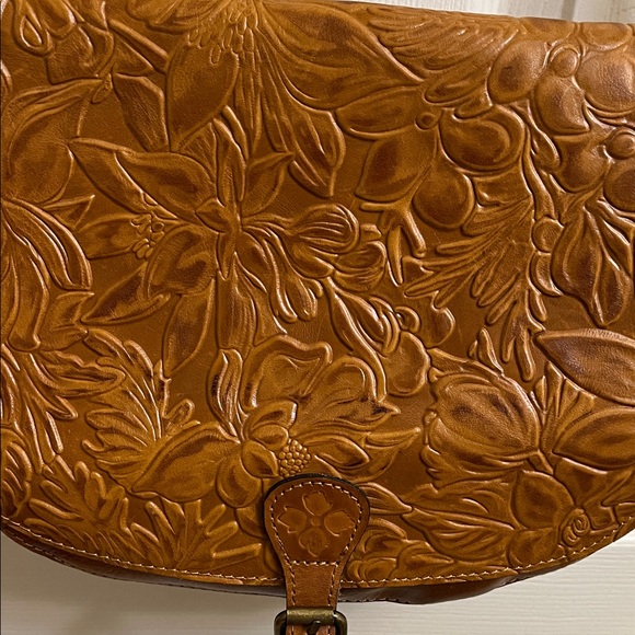 Patricia Nash Floral Embossed Brown Crossbody Bag - Picture 9 of 9